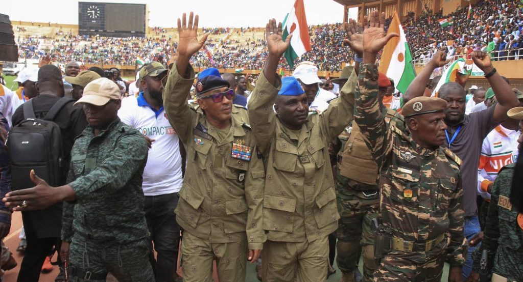 Nigeriens gather in the capital Niamey one month after the coup of July 28, to demand that the French ambassador leave. Photo credit: REUTERS/Mahamadou Hamidou