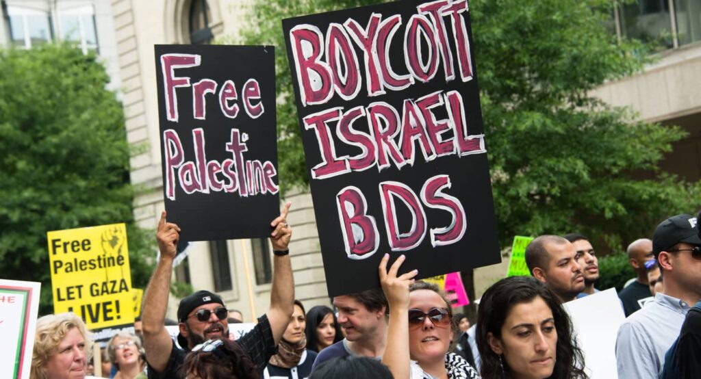 Demonstrators in Washington, DC protest Israel’s military operation in Gaza, August 2014. Photo credit: Shutterstock / Ryan Rodrick Beiler.